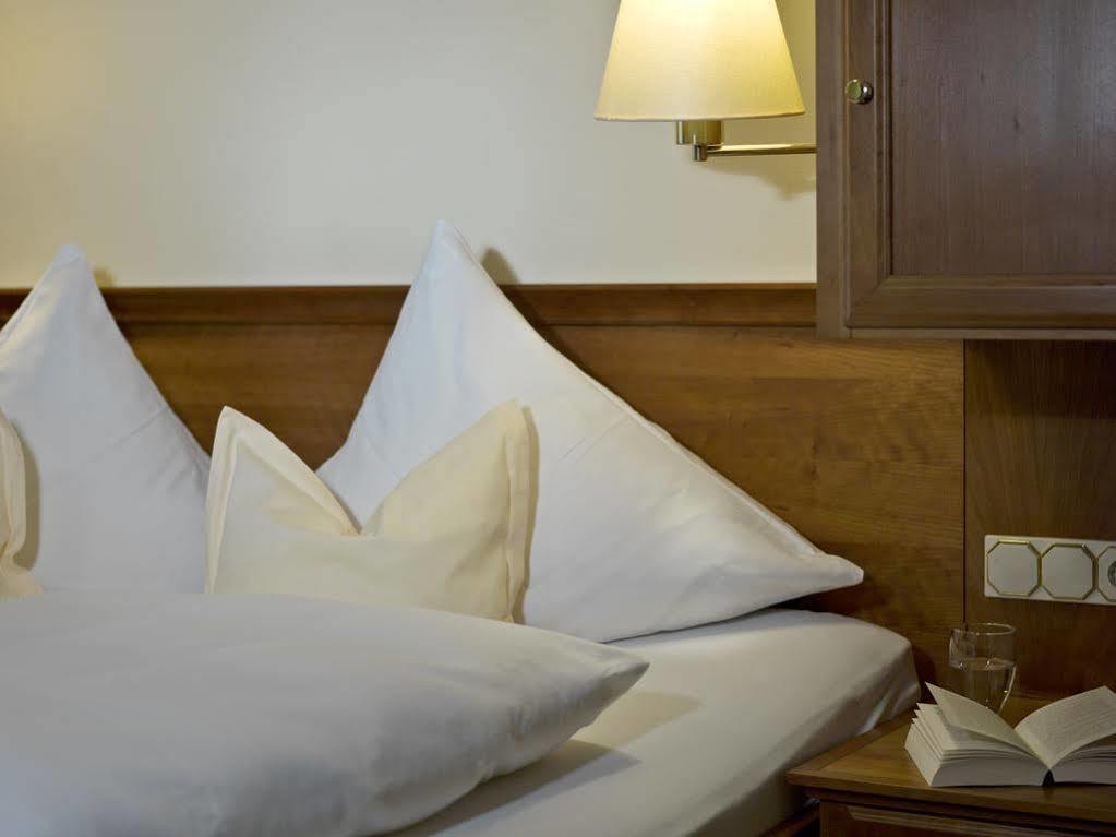 Hotel Reindl Suiten & Appartments باد فسينغ المظهر الخارجي الصورة